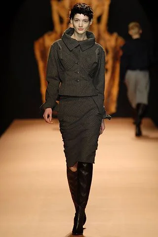 Look 17